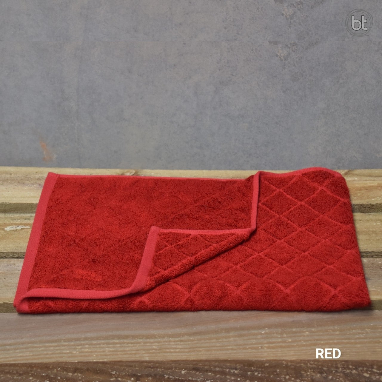 bt Bamboo Bath Mat - Red
