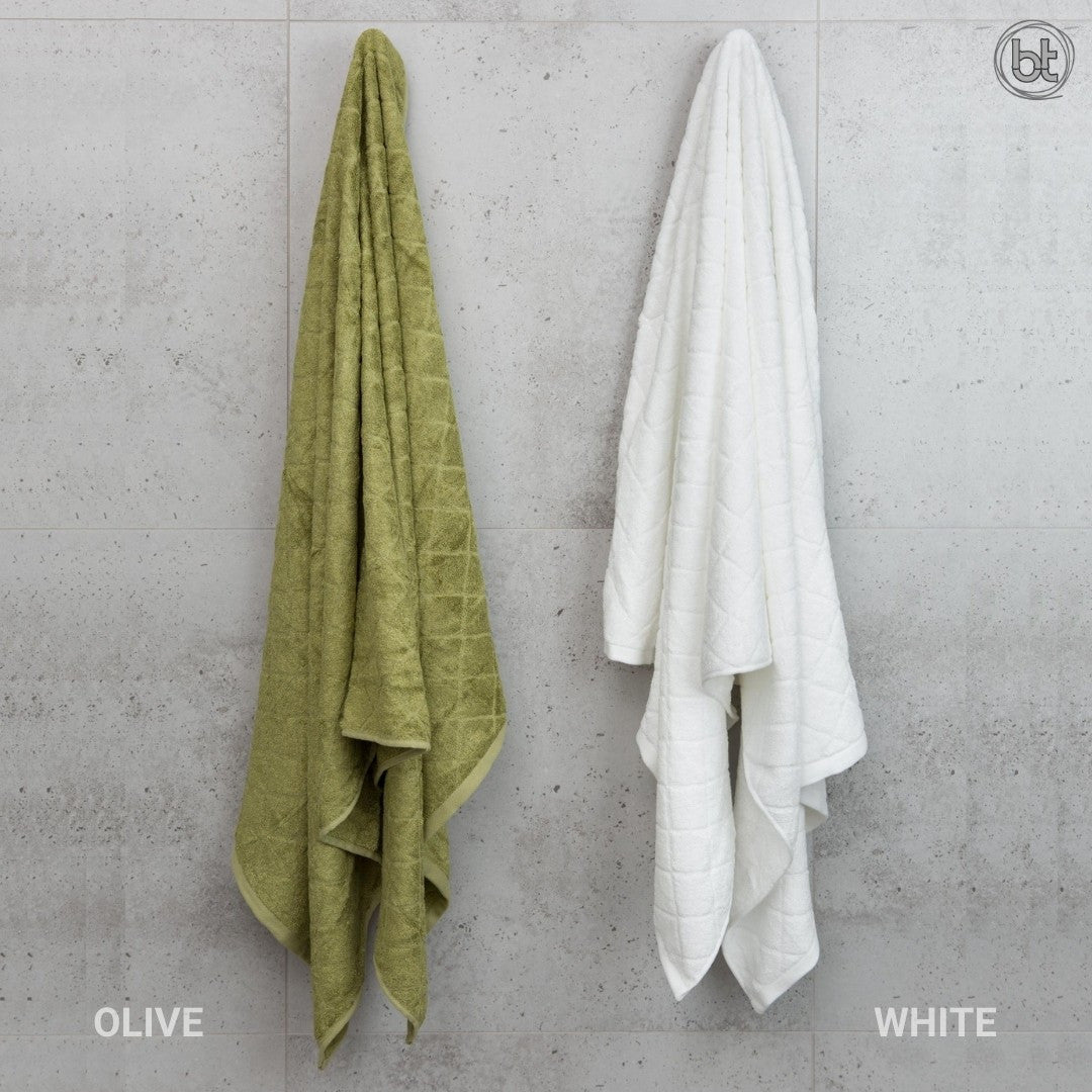 bt Bamboo Bath Towel - Olive and White