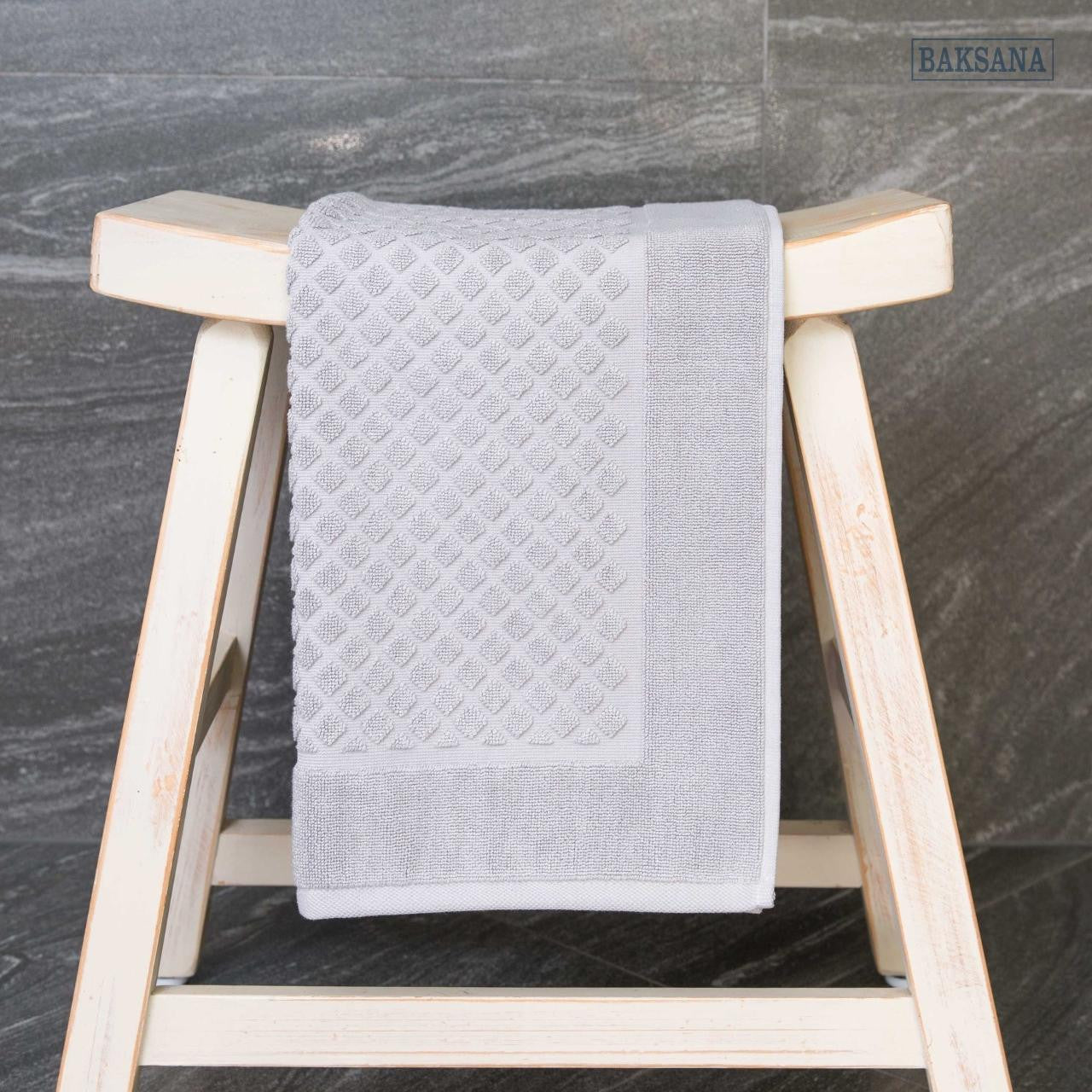 Baksana Bamboo Bath Mat | Pebble