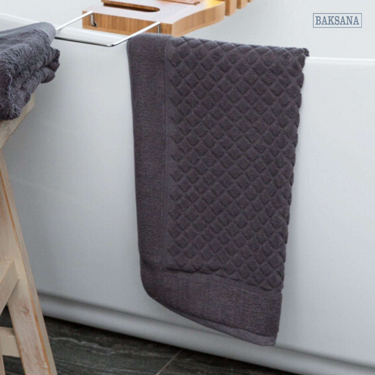 Baksana Bamboo Bath Mat | Plum