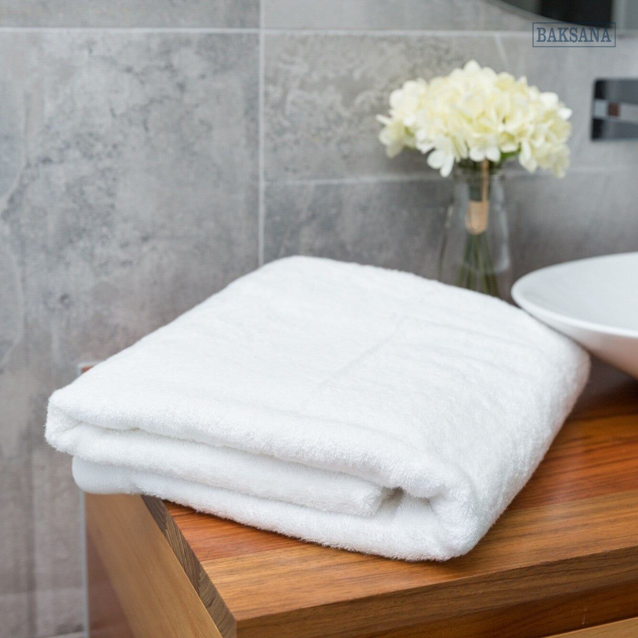 Baksana Bath Sheet | White