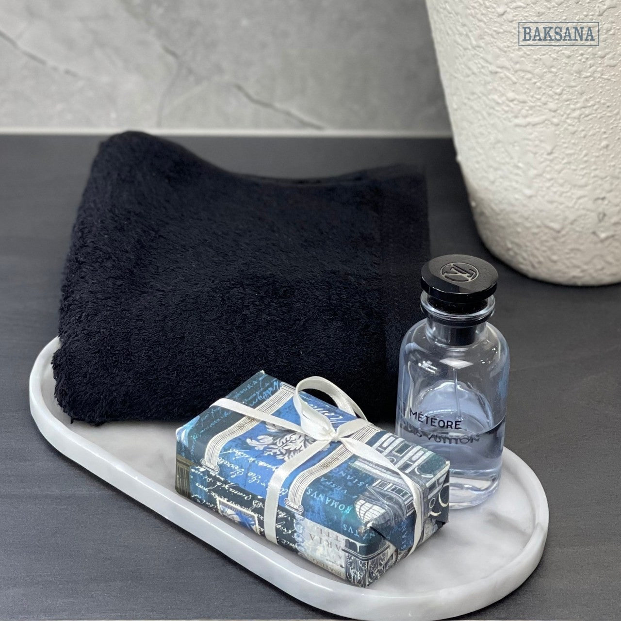 Baksana Hand Towel | Black