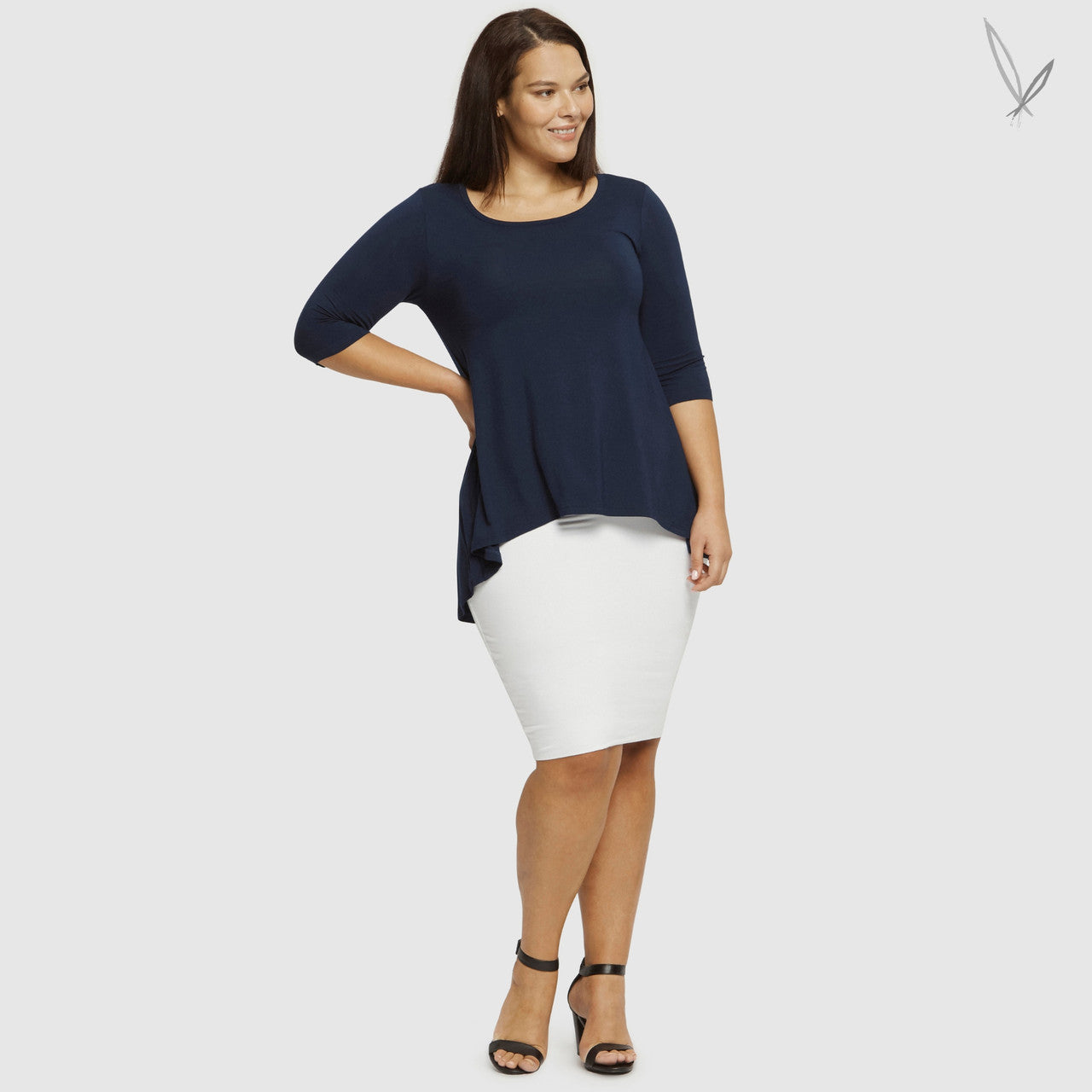 Bamboo Hi Lo Hem Top - Navy
