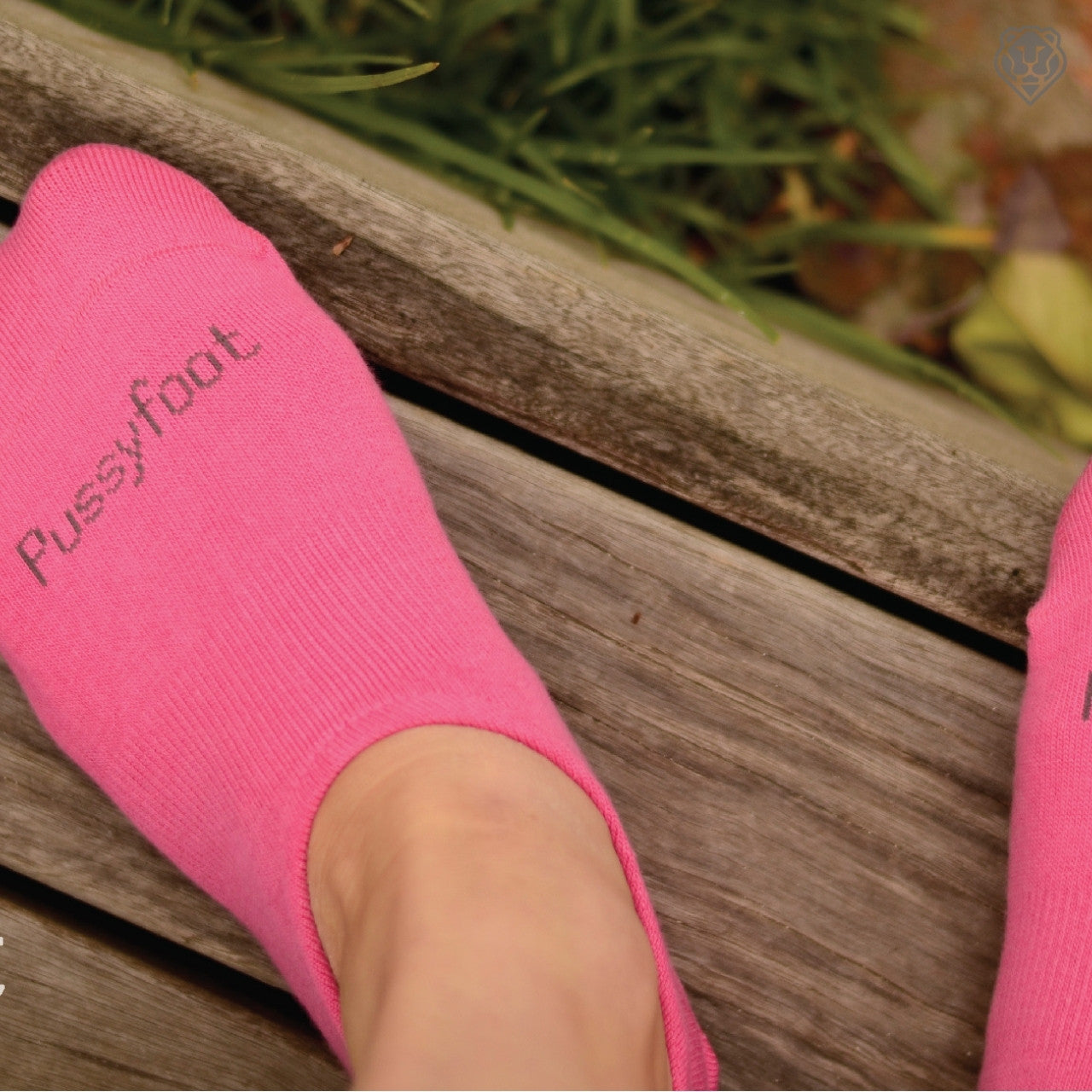 Bamboo ‘Invisible’ Low-Cut Ankle Socks - Pink